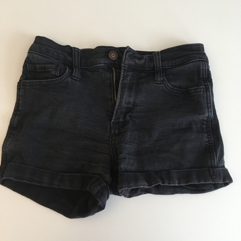 Holister black jean shorts size 0